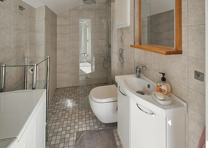1 Bedroom Amazing In Апартаменты